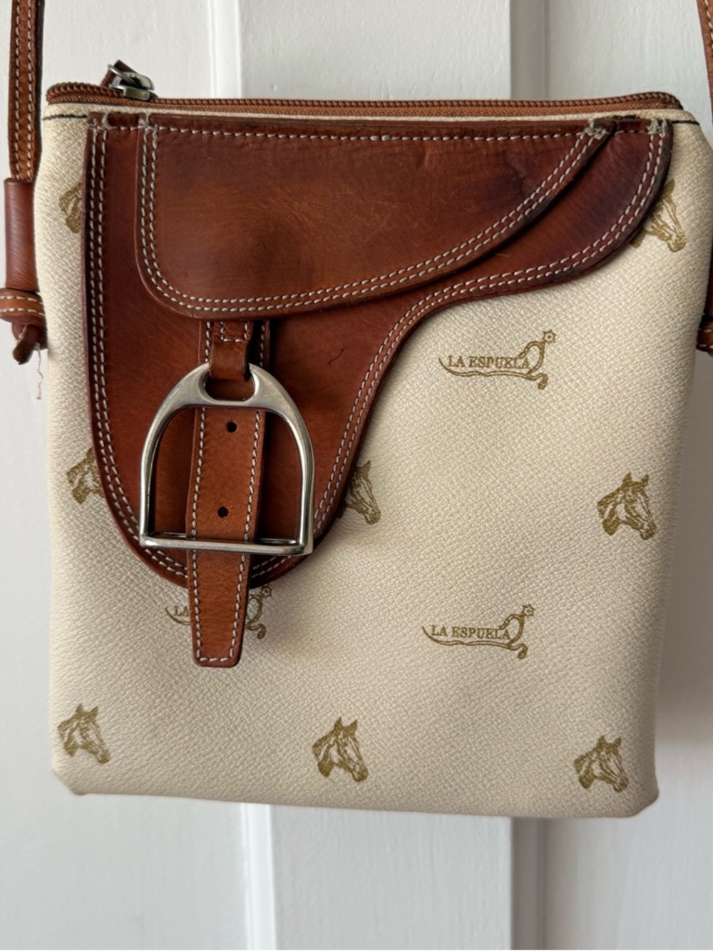 La Espuela Cream and Brown Crossbody Bag with Saddle Detail